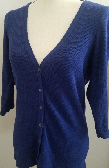 Tommy Bahama Blue Cardigan Size Small - Picture 3 of 12